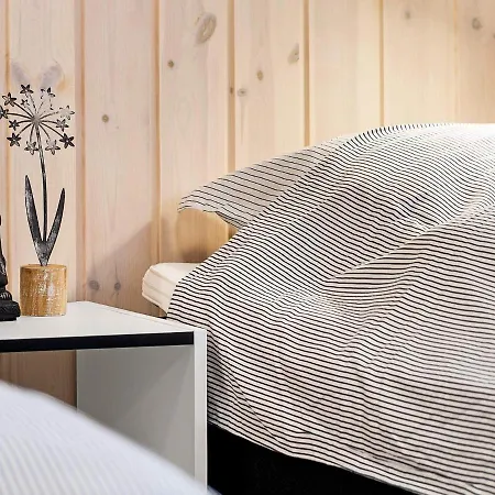 Σπίτι διακοπών 24 Person In Hasselberg